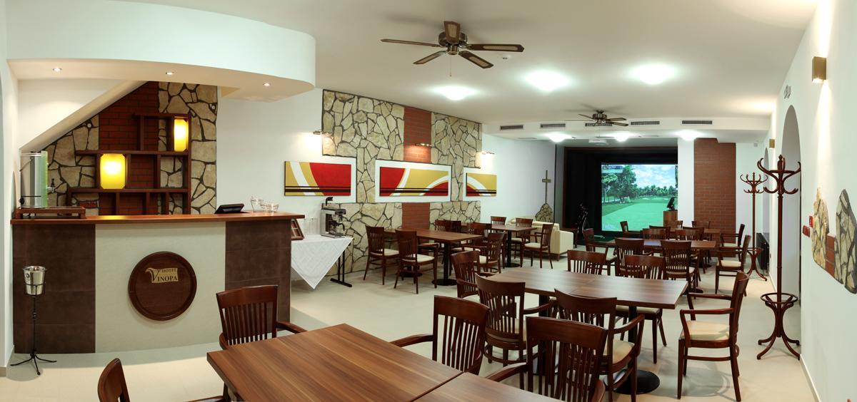 Hotel Vinopa Hustopece Bagian luar foto